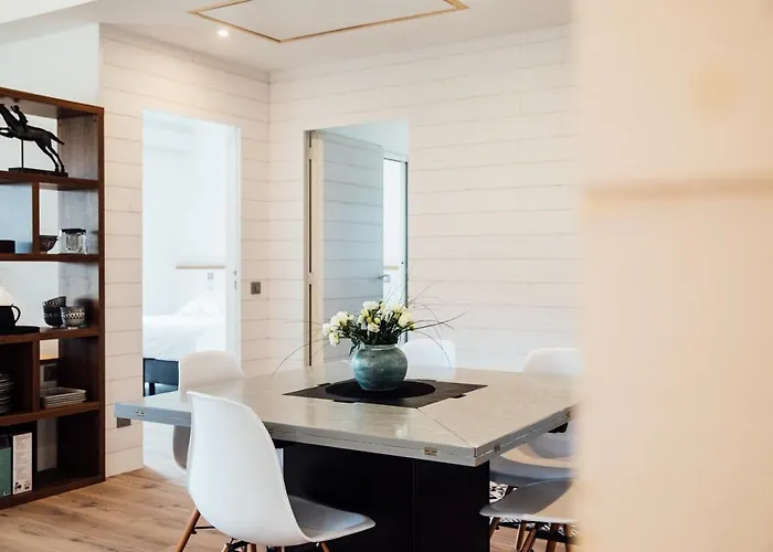 Hébergement de vacances Le *